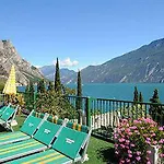 Alexander Hotel Limone sul Garda