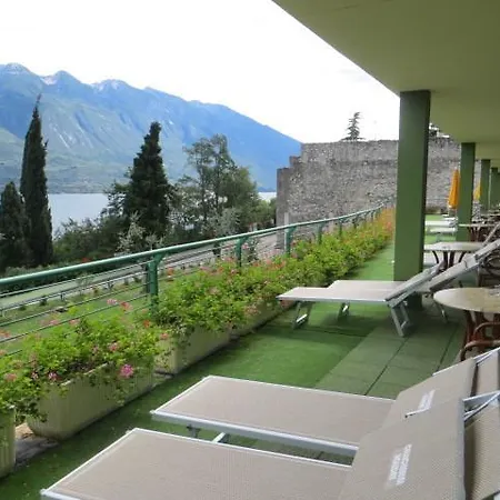 Alexander 4* Limone sul Garda