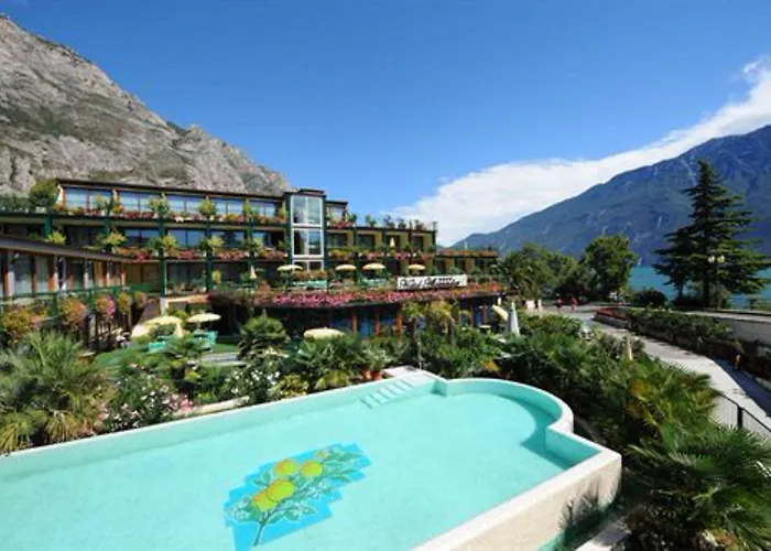 Hotel Alexander Limone sul Garda