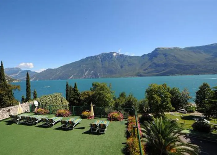 Alexander Hotel 4*
