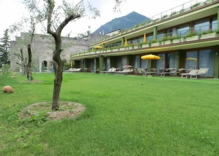 Alexander Hotel Limone sul Garda