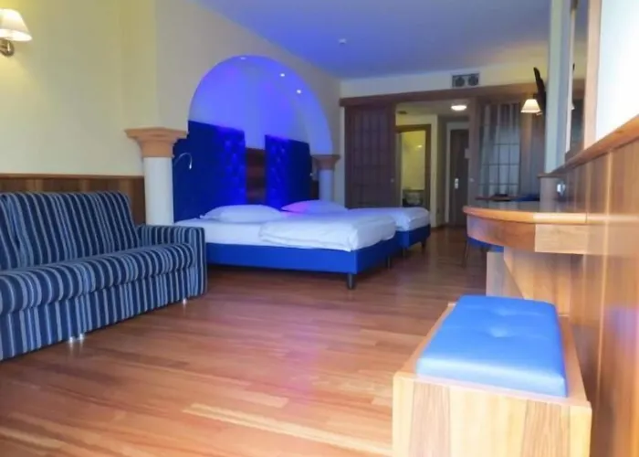 Hotel Alexander 4*