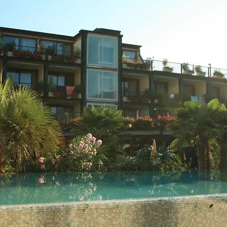 Hotel Alexander 4*