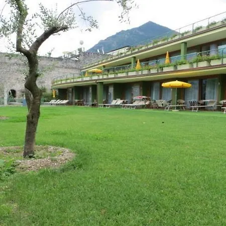 Hotel Alexander 4*
